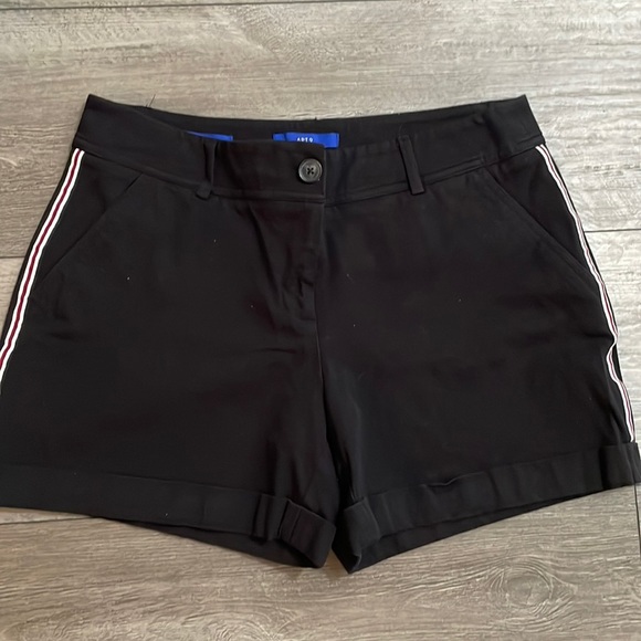 Apt. 9, Torie Style, Size 12, Black with side stripe - Picture 1 of 4